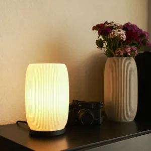 لامپ رومیزی کوروش L009